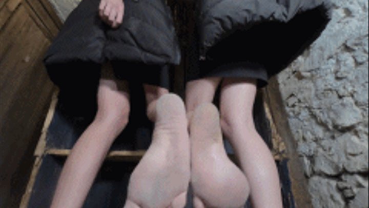 VR180 - Two Pairs Of Dirty Young Feet In The Cellar
