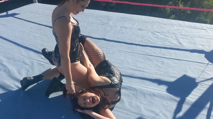 Dominatrix: Reloaded, A Submissions Match
