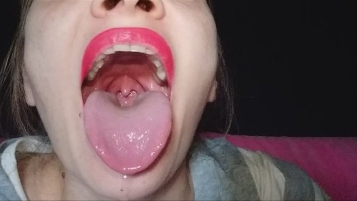 Admire my pink tongue