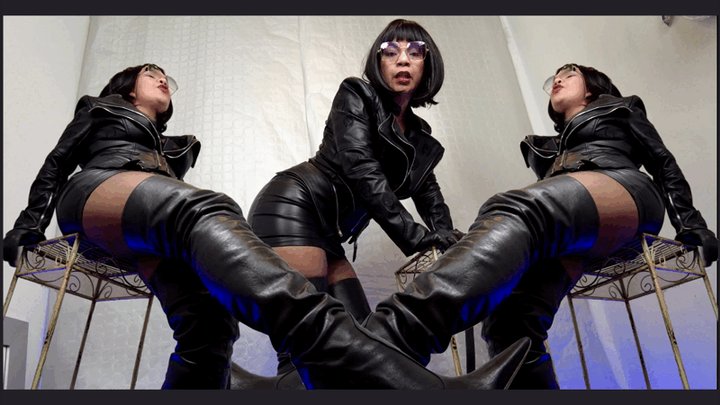 Owned boot slave:chastity training