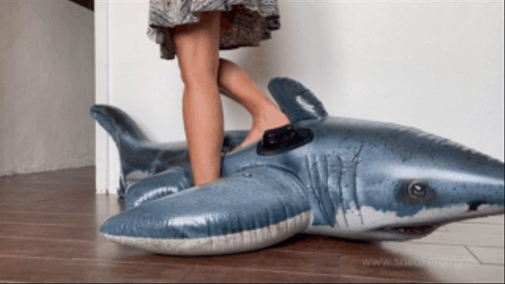 Sneaker-Girl Lisha - Inflatable Object Crush - Shark Attack