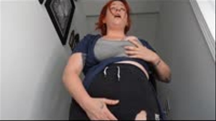 Fitness Instructors RAPID GROWTH makes her a HORNY GIANTESS! Shirt and Pants Destruction MP4 640