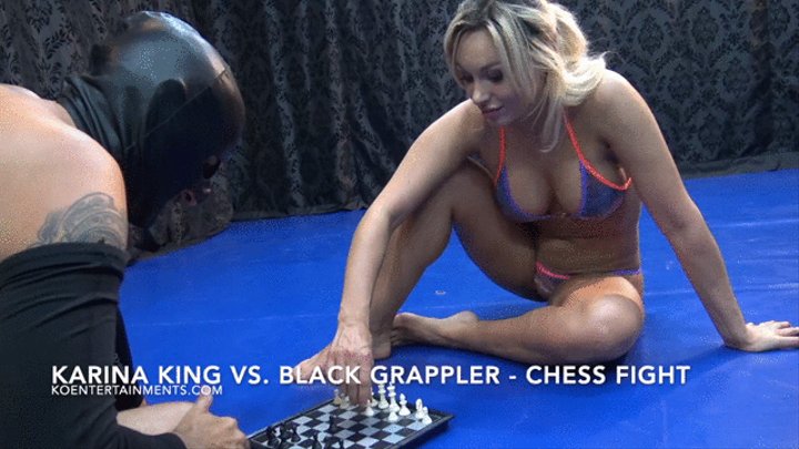 Karina King vs Black Grappler - Chess Fight