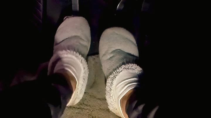 Driving in Slippers, Socks and barefoot | 2 | pedalpumping  revving