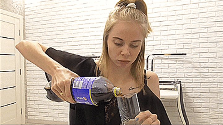 HER HICCUPS AND PEPSI!MP4