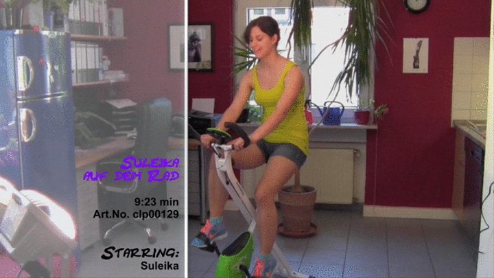 Suleika's workout on the bike (ArtNo clp00129)