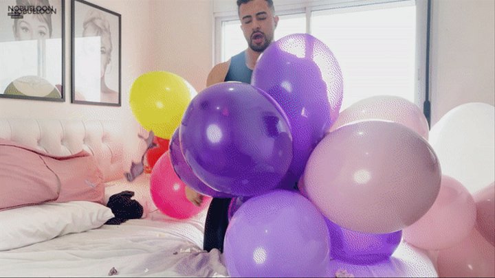 Loonerboy play with legging and cluster balloons