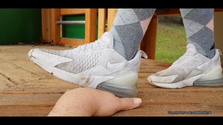 hand trample in dirty Nike 270 sneakers